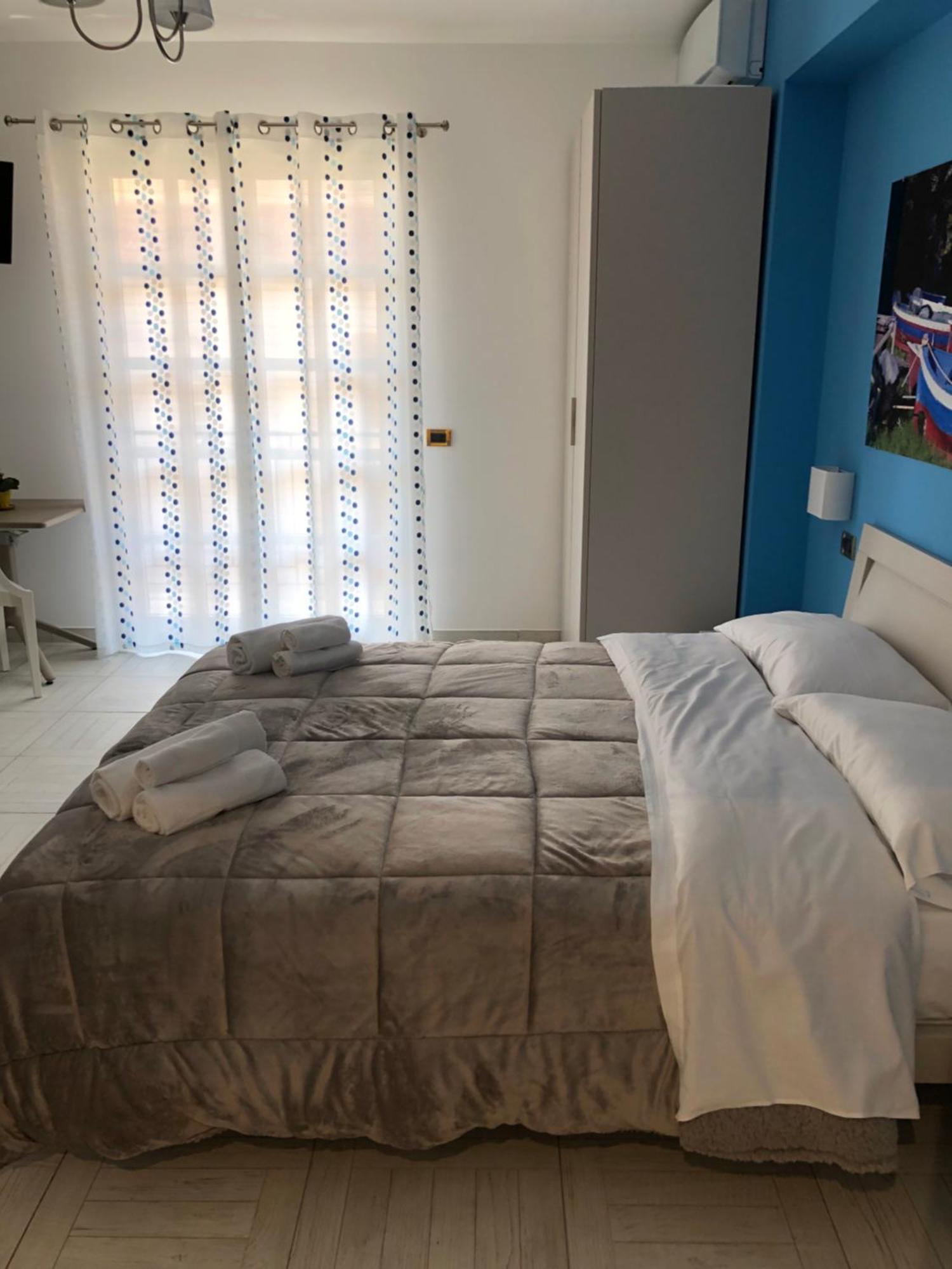 B&B Al Duomo Милаццо Экстерьер фото